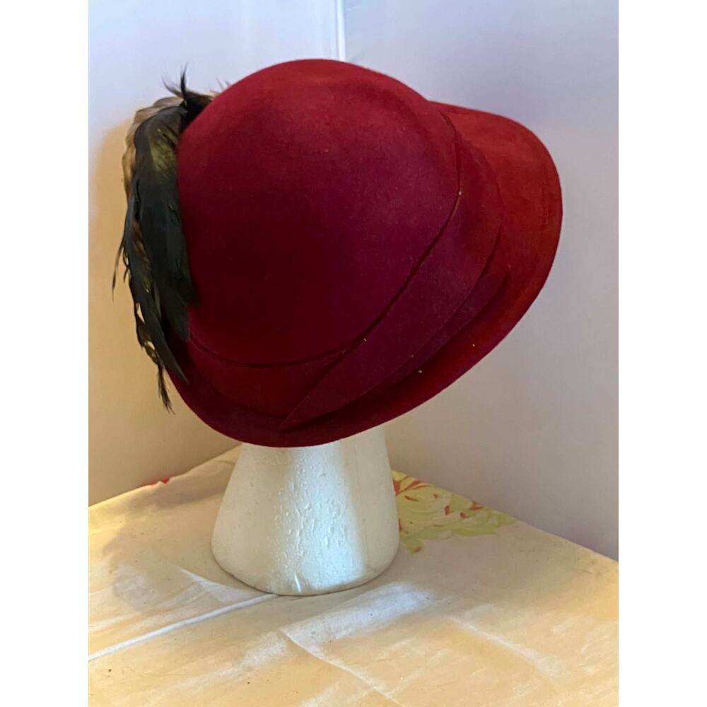 Vtg Mr John Burgundy Wool Felt Church Lady Hat Feathers 1950’s New York Paris - Picture 3 of 4